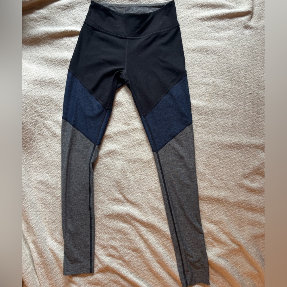 Outdoor Voices Spring 7/8 Colorblock Leggings - Black, Navy, Gray